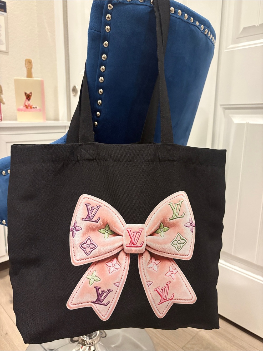 New Fashion Black Tote with Pink Multicolor Monogram Bow